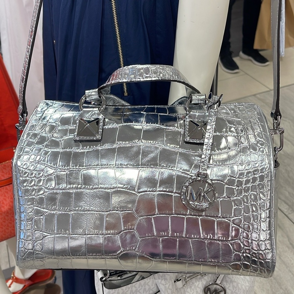 Silver Crocodile Embossed Women's Bag - Picture 11 of 16
